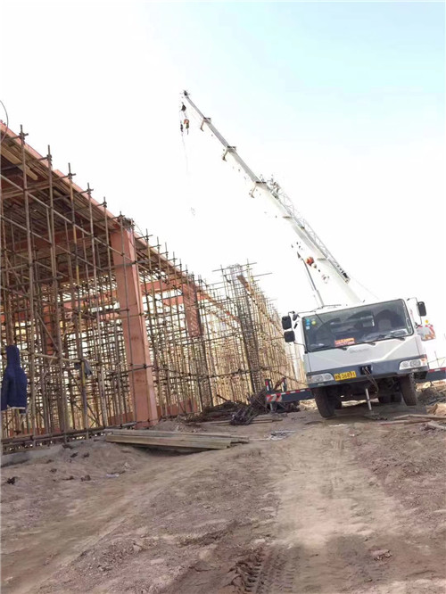 纳溪区25 吨、50 吨吊车怎么选？多大重量 / 半径适合对应车型？